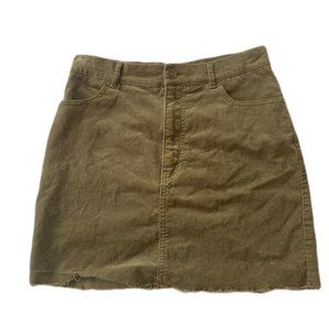 👑 isis mini skirt 👑